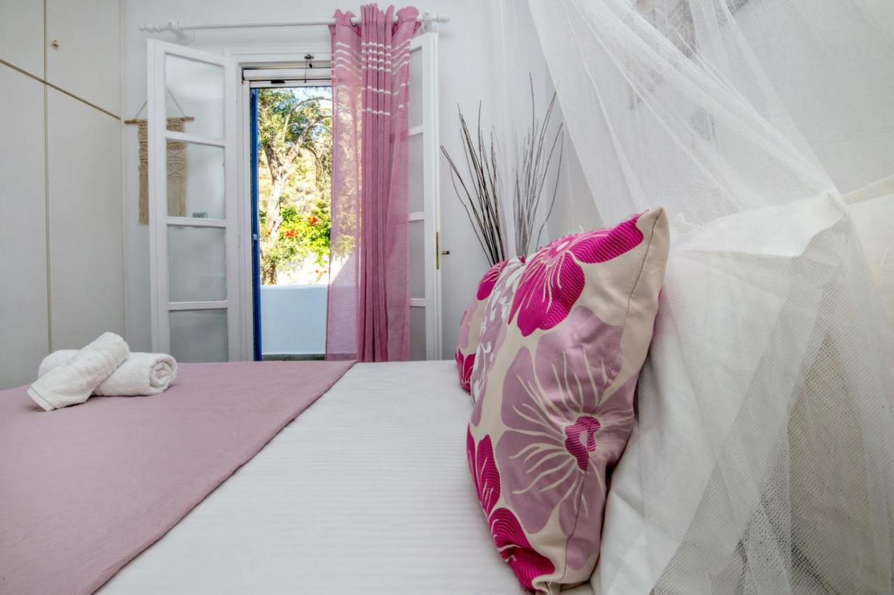 Margaret'S Beach House Tinos Agios Romanos エクステリア 写真